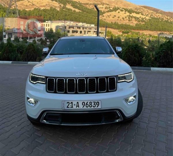 جيب جراند شيروكي 2017 للبيع في العراق - السليمانية